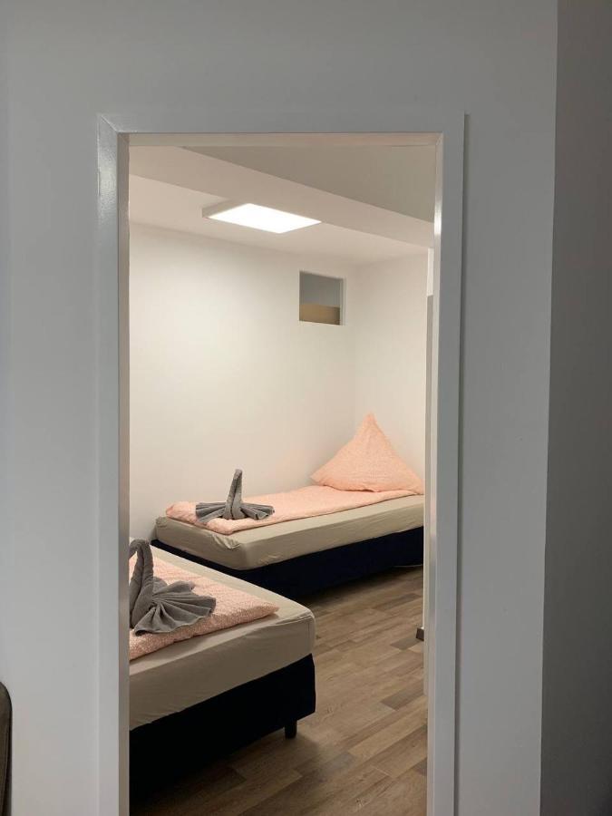 Central Private Rooms In Popular Neighborhood! Köln Exteriör bild